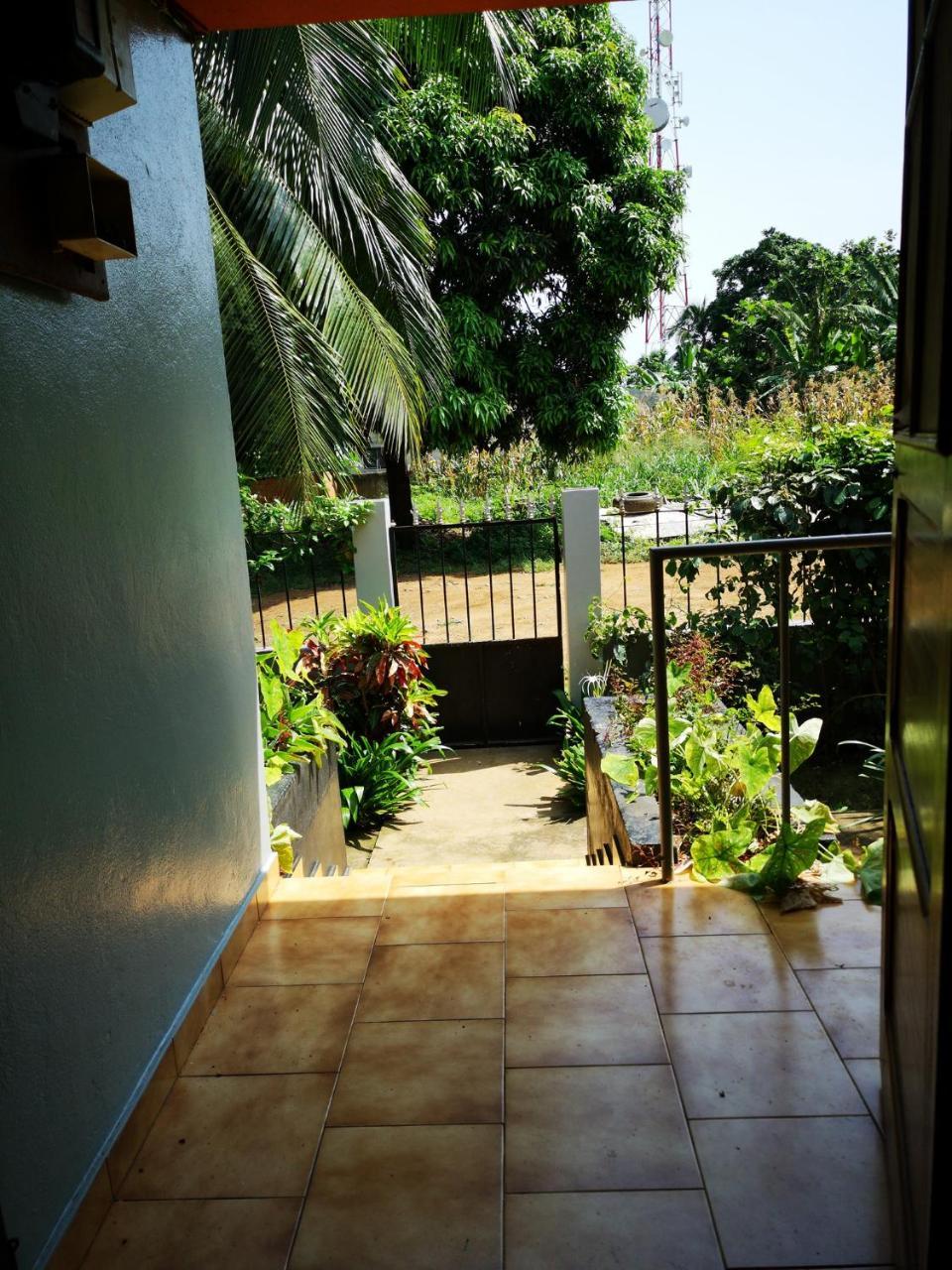 Monteiro Paradise Guest House Sao Tome Esterno foto